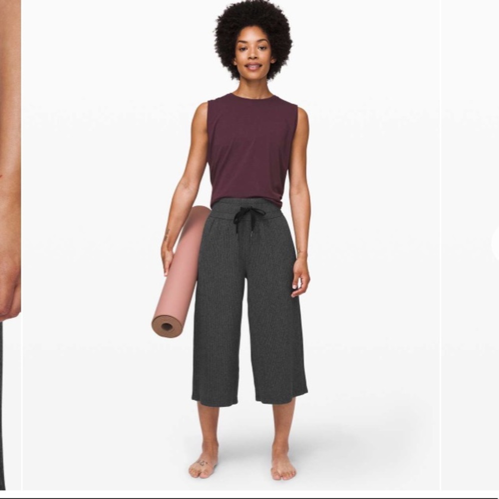 Lululemon Retreat Yourself Crop